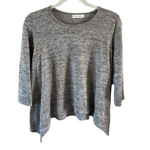 Jon and Anna shark bite heathered gray casual top GUC